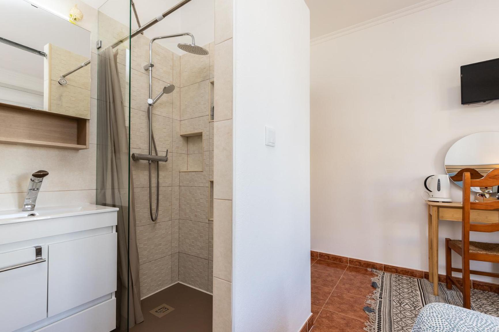 Porta Nova Guesthouse By R-Tex Tavira Room photo